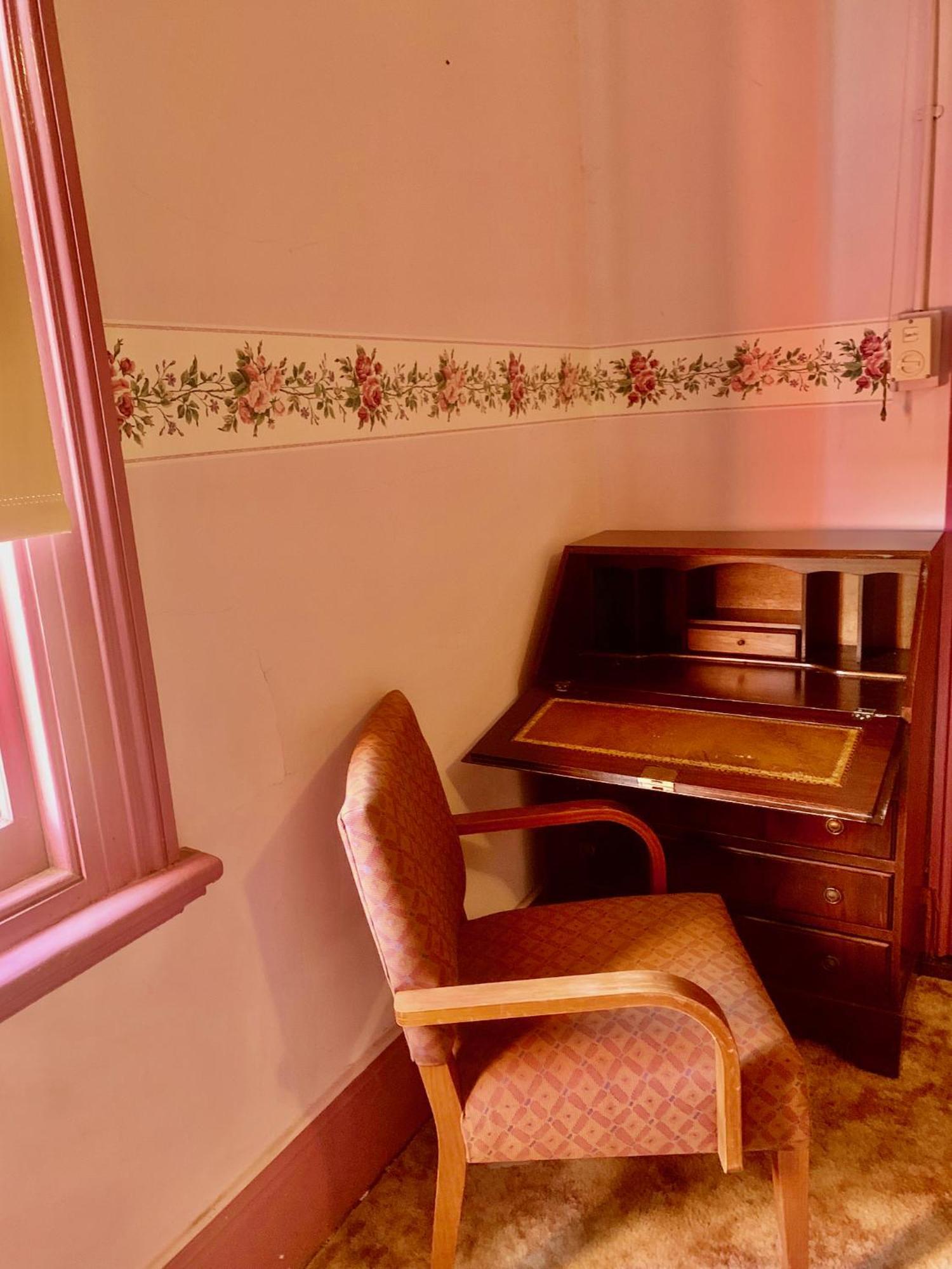 Historic Star Lodge And Station Masters House Narrandera Habitación foto