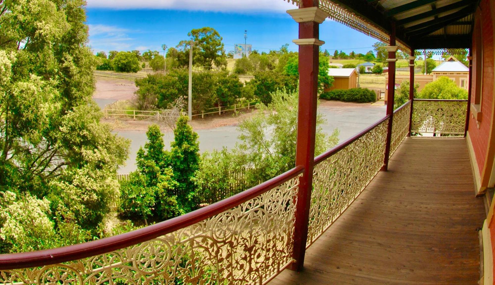 Historic Star Lodge And Station Masters House Narrandera Habitación foto